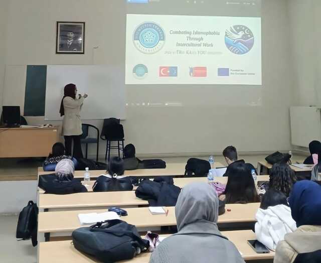 4. Sınıf öğrencilerine projeye yönelik yaygınlaştırma çalışması